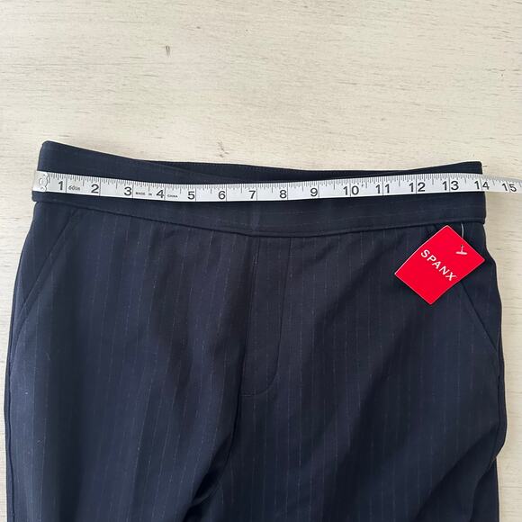Spanx NWT Wide Leg Navy Gray Pin Stripe Med Perfect Dress Pants Ponte Pockets - Picture 13 of 13
